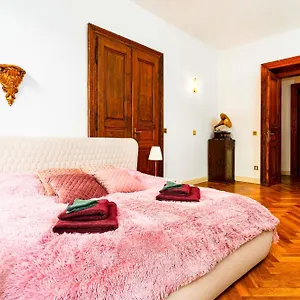 Apartment Imperial Deluxe, Prag