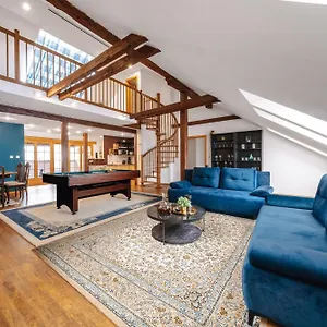Apartment 5bd Duplex - Billiard - Cinema -, Prag